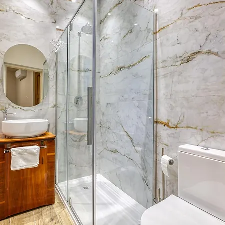 Designer Finish, 2br With Smart Tv & Wifi By 360 Estates * Sliema